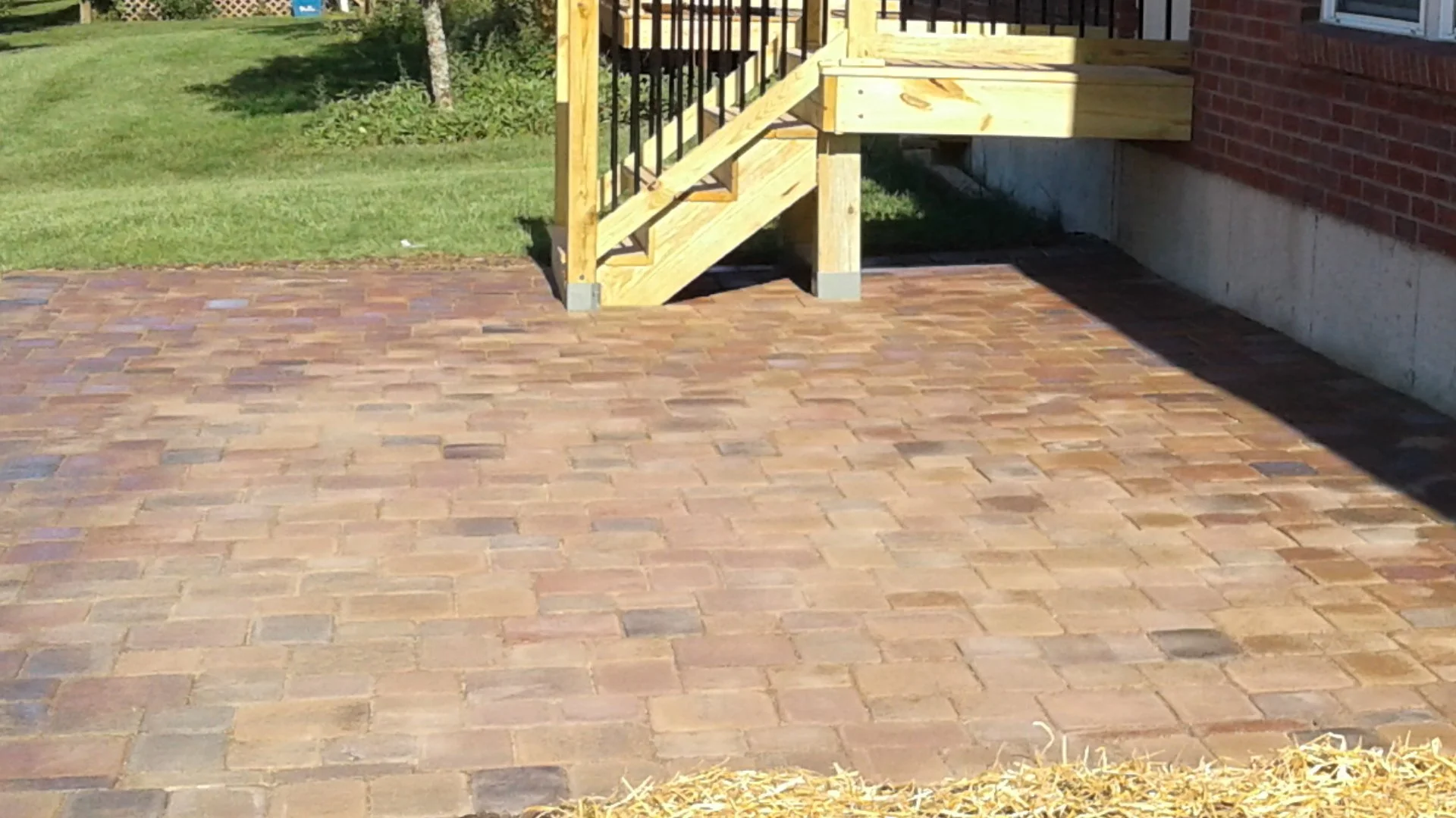 4 Reasons to Use Pavers for Your Patio Installation Project